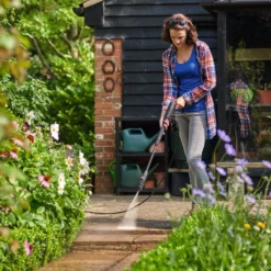 Bosch UniversalAquatak 135 High-Pressure Washer -Gardening Tool Store 12885390 1104960722769371