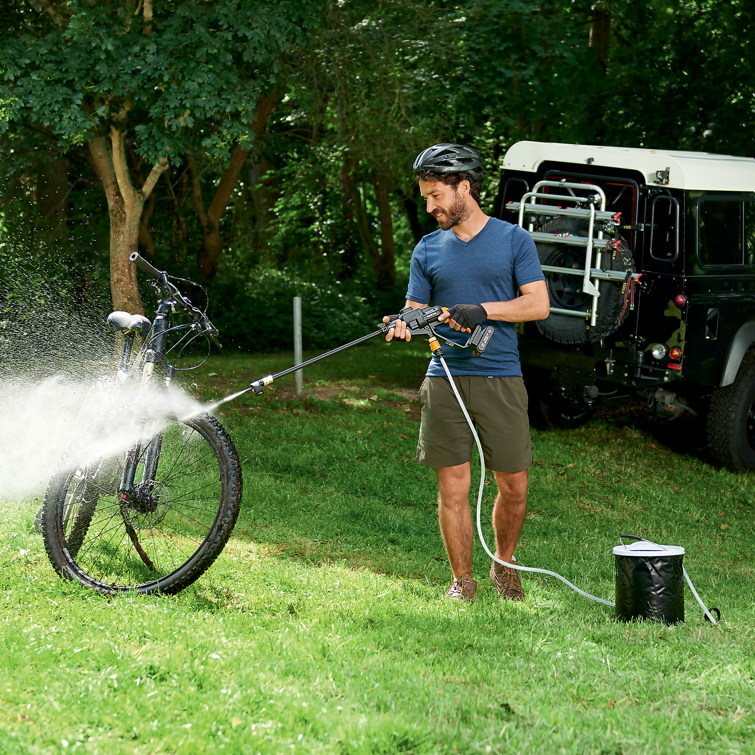 Worx Hydroshot Cordless Pressure Washer 2 Worx Hydroshot Cordless Pressure Washer - Image 2