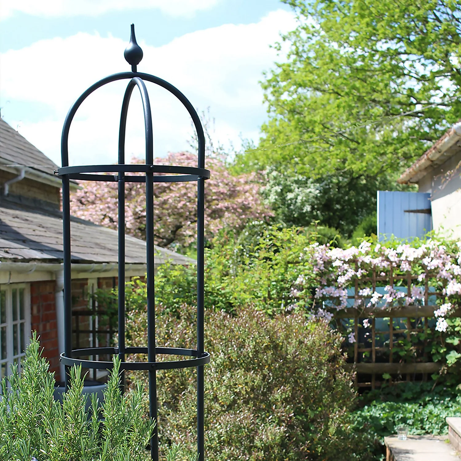 Agriframes Decorative Garden Obelisk 1.7m - Black 2 Agriframes Decorative Garden Obelisk 1.7m - Black - Image 2