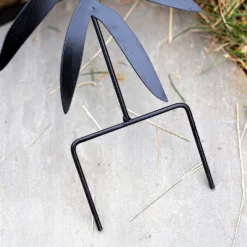 Jungle Black Ground Stakes - 45cm (Assorted Designs) -Gardening Tool Store 13981010 2135005324298073